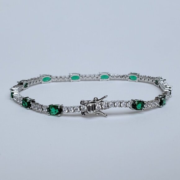 Sterling Silver Womens 2ct Green Emerald Gemstone Diamond Tennis Bracelet 7